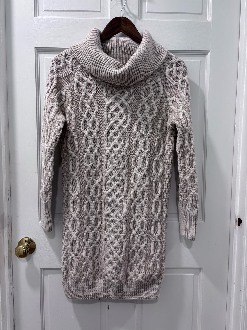 Carraig Donn Women’s Merino Wool Fisherman Cowl Aran Sweater Tunic Dress Small